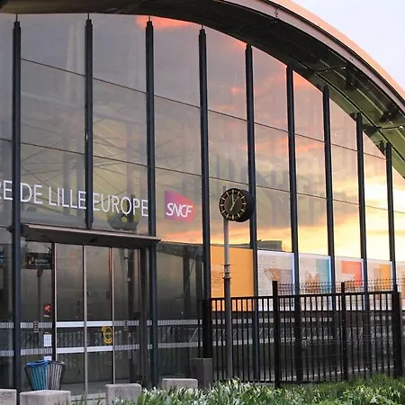 Proche Wazemmes/jb Lebas - 2 Bed Apartamento